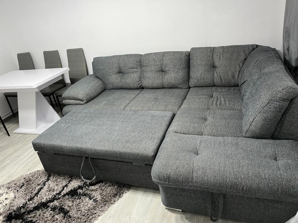 Home Sweet Home Apartment With 3 Rooms บูเซา ภายนอก รูปภาพ