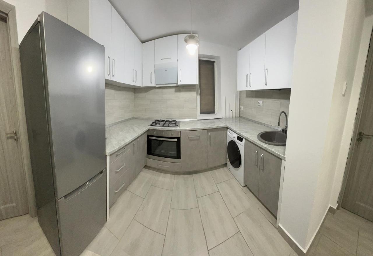 Home Sweet Home Apartment With 3 Rooms บูเซา ภายนอก รูปภาพ