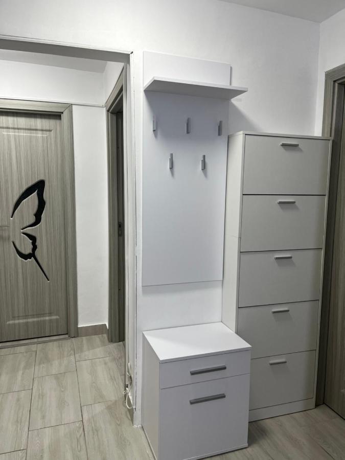 Home Sweet Home Apartment With 3 Rooms บูเซา ภายนอก รูปภาพ